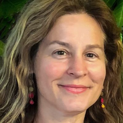 Sarah Vanbuskirk, The Spruce Pets的产品评论员
